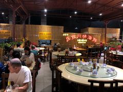 -庄姐川味海鲜B栋2排2号(万人海鲜广场火车头店)