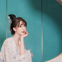 -盘子女人坊生日照·摄影馆(浦东店)