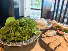 -尚尚仙·酸汤猪手·猪肚鸡火锅(华联万柳购物中心店)