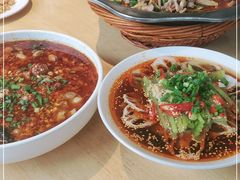 -兔行天下-鸿鹤鲜锅兔(中海国际店)