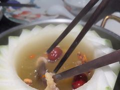 -得意咚瓜·顺德鱼生·冬瓜火锅(深圳首店)