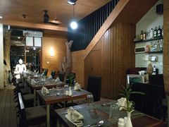 -Old House Restaurant