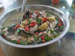 -小洞天柴火土菜馆