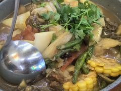 -东北风味思缘食府(对湖路店)