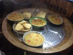 -闯关东东北农家菜(崂山石老人店)