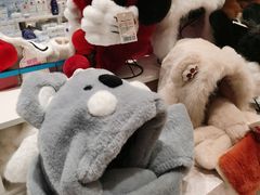 -名创优品(广东省广州琶洲保利广场店)