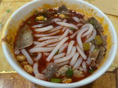 -覃肥叔桂林米粉(粮道街店)