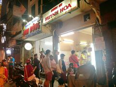 -Bánh Mì Huynh Hoa