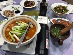 -湘君私厨.16年湘菜店(金匙望湖店)