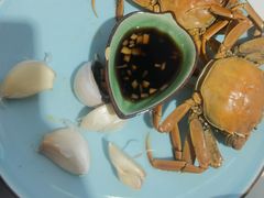 -嗨辣小聚·盘锦河蟹·海鲜烧烤龙虾(盘锦十年好店)