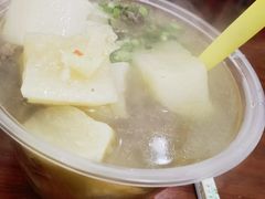 -燕子煨汤(山海关路店)
