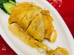 -侬佳蒸菜馆(听潮店)