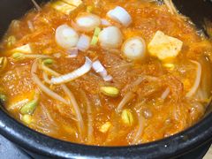 -吴草鸡爪오초닭발韩食堂(融恒盈嘉中心店)