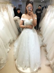 -Flora婚纱礼服定制租赁店