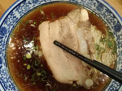 -裕兴记·蟹黄面馆养育巷精选店面馆