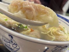 -长人馄饨铺(解放街店)