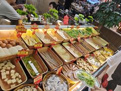 -四囍码头海鲜烧烤自助火锅(外滩南京东路悦荟广场店)