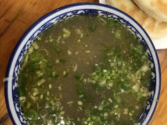 -泉儿头杂碎(杂碎师大店)