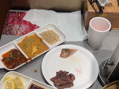 -山焱·炭火自助烤肉(周浦万达店)