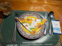 -米德维奇俄式西餐厅(西六道街店)