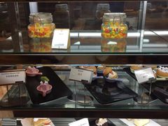 面包甜点陈列柜-天诚丽筠酒店-西餐厅