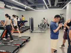 -乐刻健身铁馆(灯市口店)