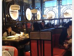 大堂-新白鹿餐厅(金鹰新街口店)