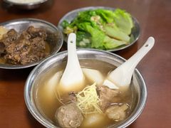 萝卜牛杂-阿秋牛排(湖心街店)