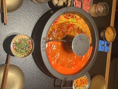 -晓宇重庆火锅(西安荟聚店)