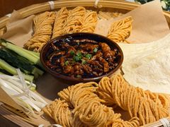 -魏铭鱼头捞饭(晋阳路店)