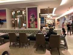 大堂-海口绿发希尔顿酒店-田园汇自助餐·三文鱼·海鲜