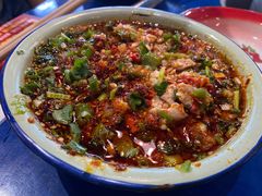 冒椒火辣脑花-马路边边麻辣烫联盟路店