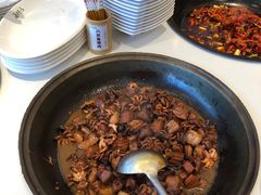 -赶海部落海鲜城(海阳路店)