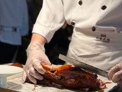 酥香嫩烤鸭-四季民福烤鸭店(外滩外白渡桥店)