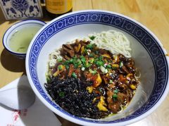 -沪西老弄堂面馆(定西路店)