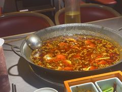 -吃城都·鱼蛙火锅(西玉龙街店)