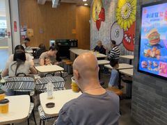 -麦当劳(皇岗路店)