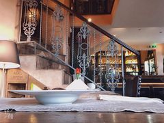 -Casa Nova