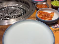 -明洞阿姨·韩式酱蟹烤肉·创意料理(三元桥店)