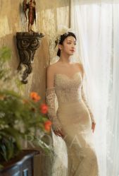 -挪娅婚纱摄影皇家会所