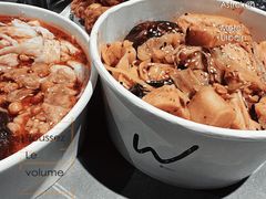 -W COLLECTIVE  DESSERT SHOP