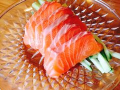 三文鱼刺身-伊亭寿司(港湾家园店)