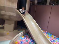 -水桶王国主题餐厅·聚会·生日派对·亲子活动·家庭套餐(亚龙湾希尔顿店)