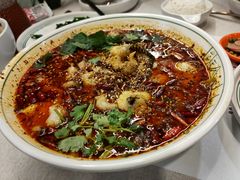 云南杨林酸菜鱼-云海肴云南菜(正大广场店)