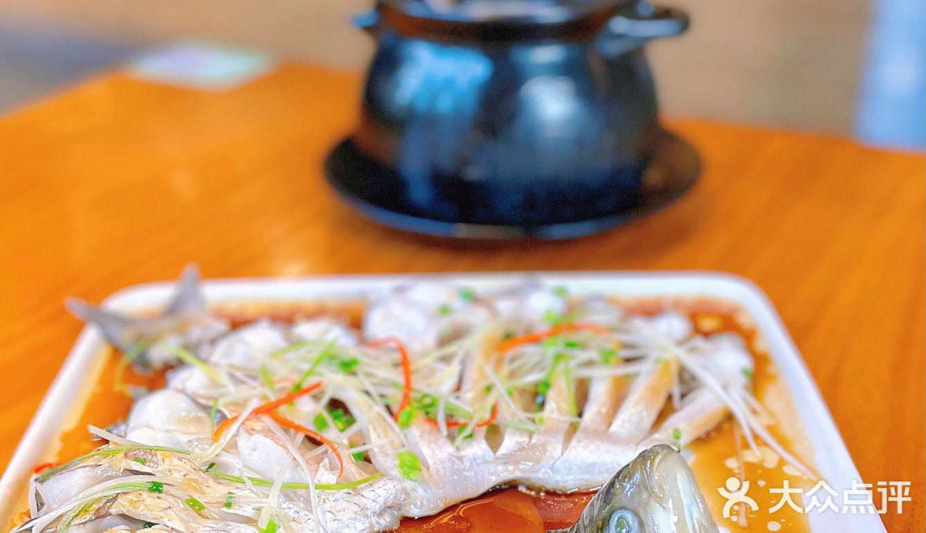 莲餐厅·湖北菜 | 十七年地道湖北味的湖北菜专家！