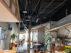 -渝信川菜 · 川味家常菜(财富购物中心店)