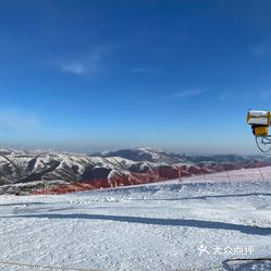 云顶滑雪场金花阁图片