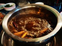 -牛华周记麻辣烫起源店