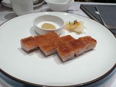高温爆烧三层肉-北京厨房(SKP店)