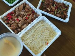 -绿草地·湘菜(喜盈门店)